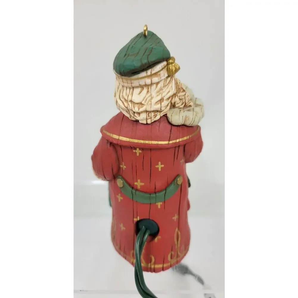 Vintage Hallmark Keepsake Magic Ornament Santa's Secret Gift Magic Music NIB